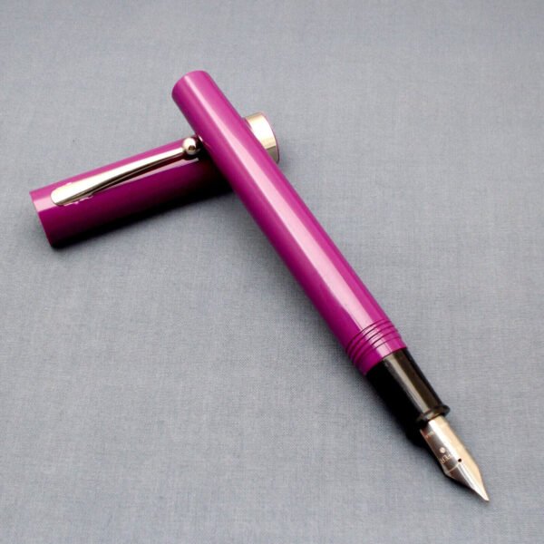 Vintage Sheaffer NO NONSENSE Fountain Pen - Made in USA Solid Pink
